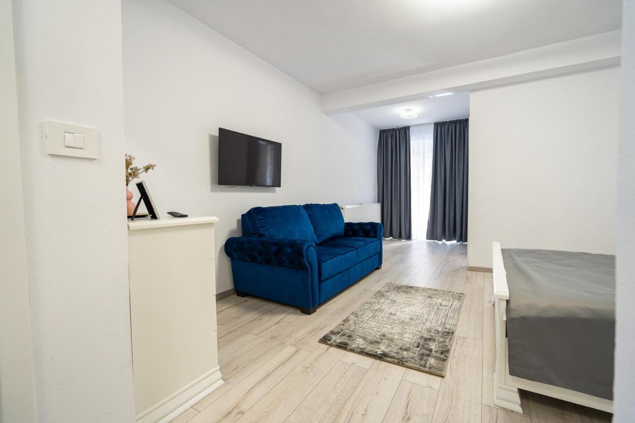 Armada Aparthotel Алба-Юлія Екстер'єр фото